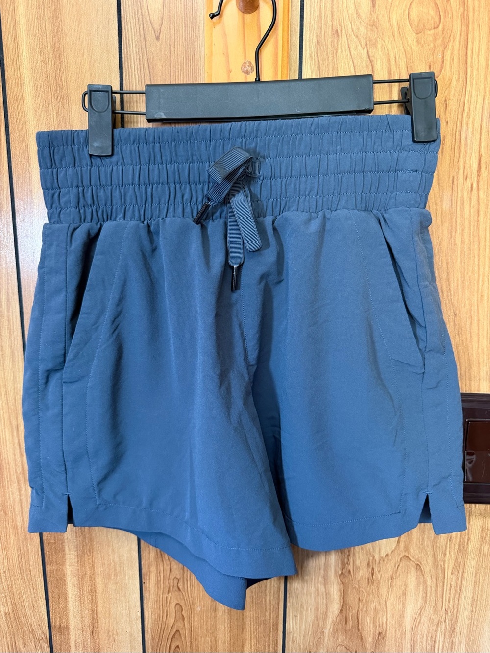 SPANX Navy Blue Smocked High-Waist Athletic Shorts